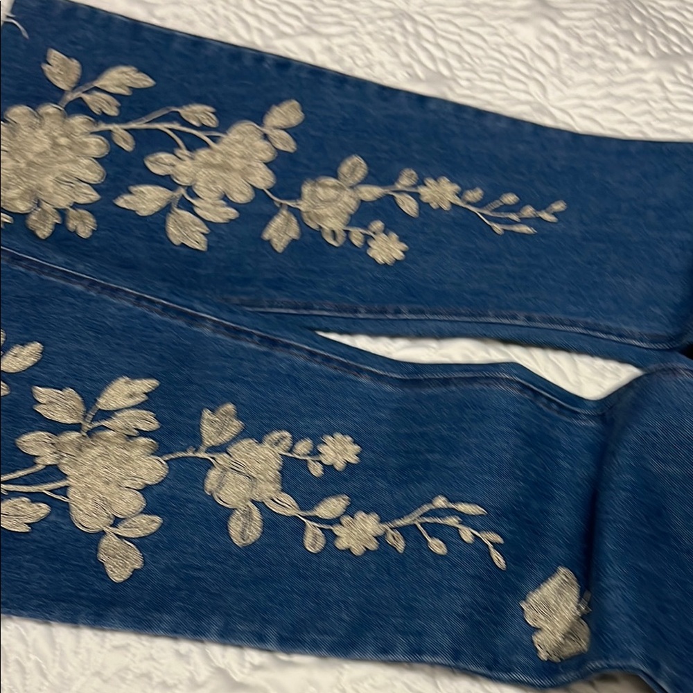 Gucci Blue Flare Jeans with Floral Embroidery
